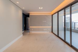Image 6 - 871071