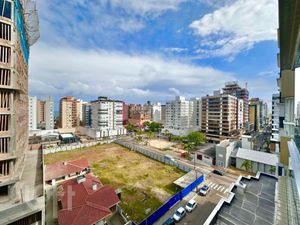 Image 11 - 871072