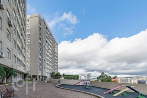 Image 1 - 871073