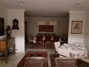 Image 1 - 871076