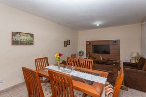 Image 10 - 871077