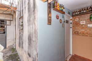 Image 29 - 871077