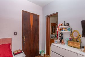 Image 66 - 871077