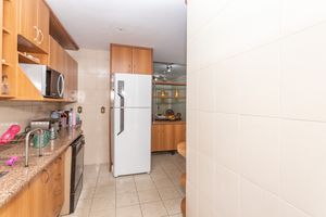 Image 96 - 871077