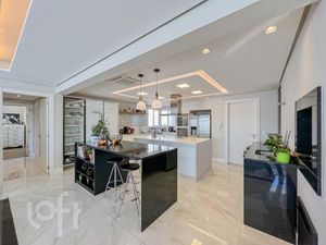 Image 10 - 871078