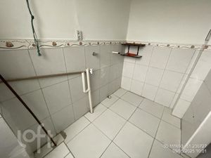 Image 4 - 871079
