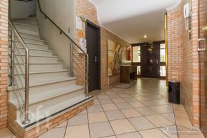 Image 17 - 871152