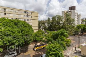 Image 10 - 871152