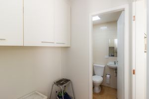 Image 40 - 871155