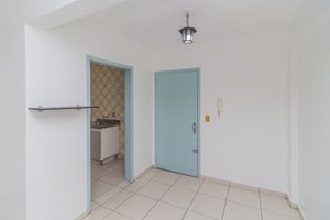 Image 7 - 871214