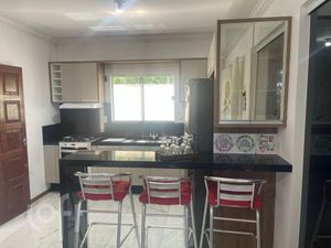 Image 11 - 871327