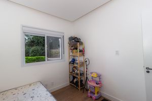 Image 10 - 871328