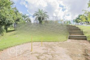Image 4 - 871329