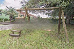 Image 1 - 871329