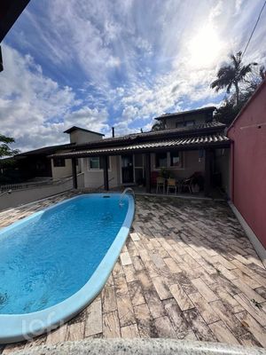 Image 1 - 871330
