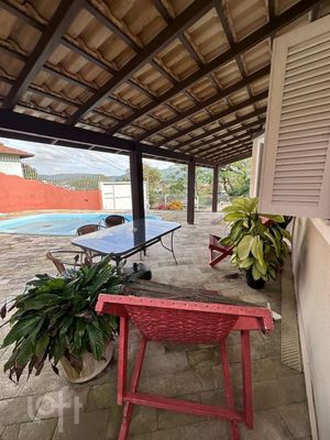 Image 7 - 871330