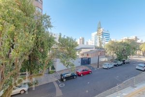 Image 32 - 871336