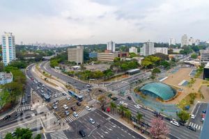 Image 4 - 871338