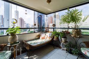 Image 9 - 871387