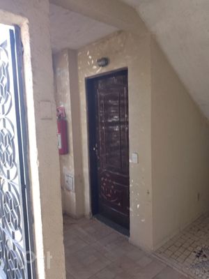 Image 11 - 871388