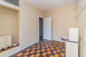 Image 10 - 871391