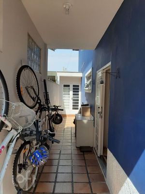 Image 8 - 871394
