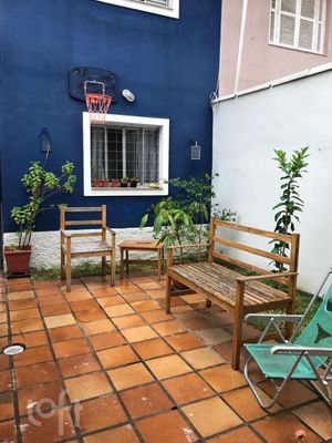Image 12 - 871394