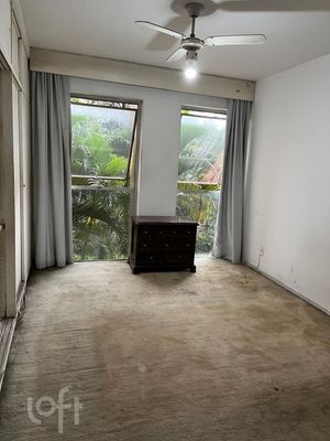 Image 3 - 871422