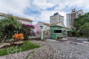 Image 12 - 871441