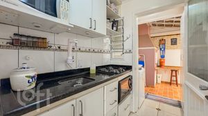Image 10 - 871441