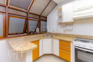 Image 4 - 871473