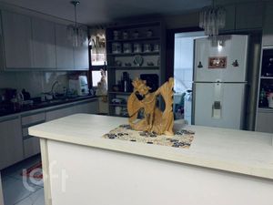 Image 4 - 871477