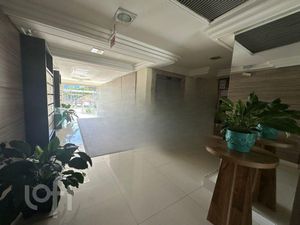 Image 2 - 871495