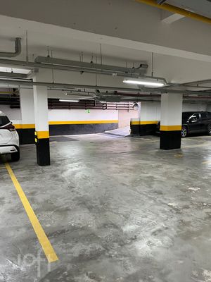 Image 13 - 871498