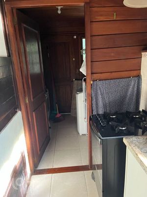 Image 17 - 871501