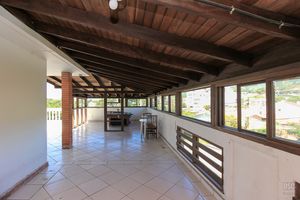 Image 4 - 871515