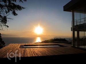 Image 4 - 871528