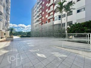 Image 1 - 871530