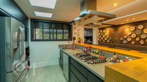 Image 4 - 871531