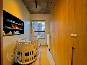 Image 32 - 871534
