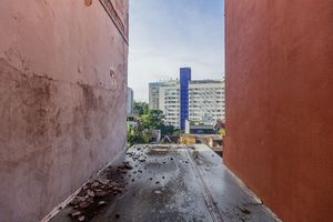 Image 9 - 871541