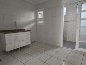Image 3 - 871558