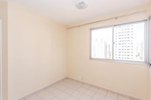 Image 1 - 871566