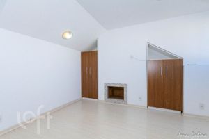Image 35 - 871570