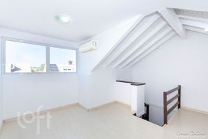 Image 32 - 871570