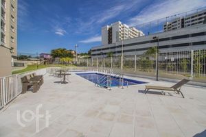 Image 15 - 871576