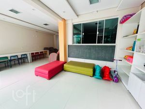 Image 37 - 871597