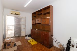 Image 18 - 871601