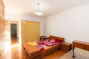Image 31 - 871601