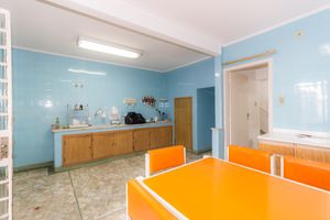 Image 11 - 871601